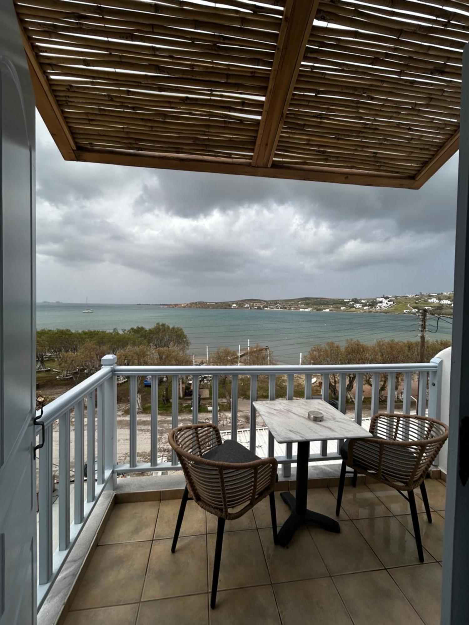 פארוס Hotel Livadia מראה חיצוני תמונה
