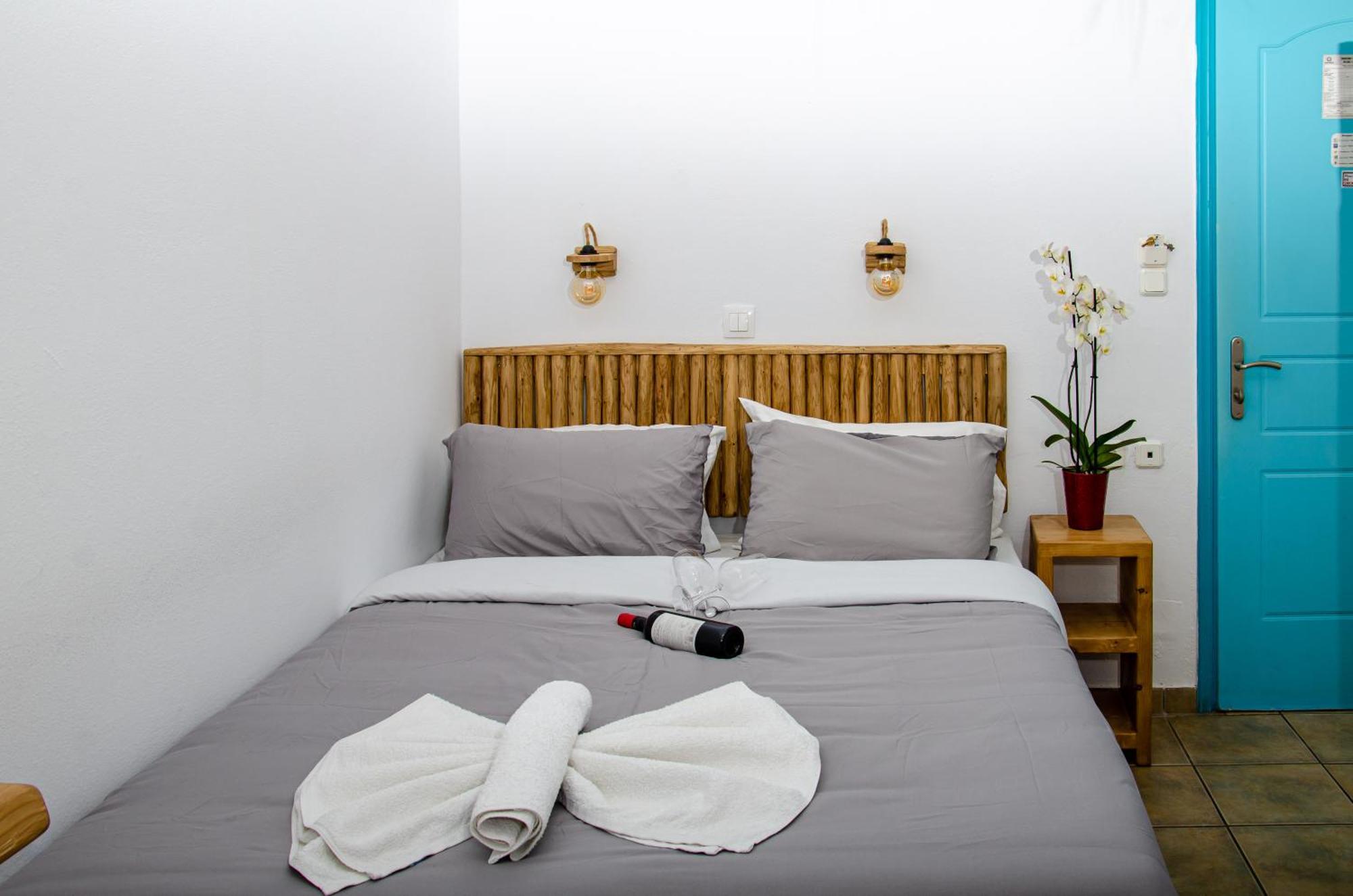 פארוס Hotel Livadia מראה חיצוני תמונה