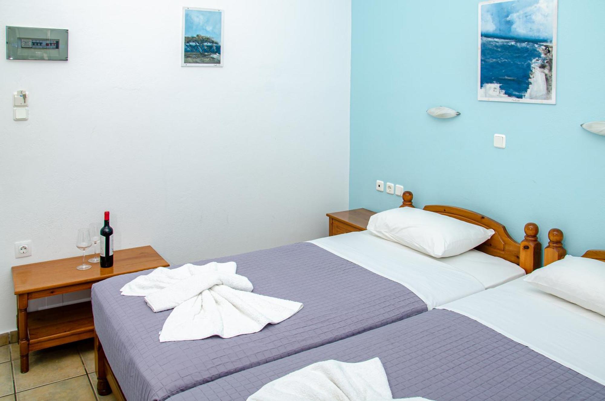 פארוס Hotel Livadia מראה חיצוני תמונה