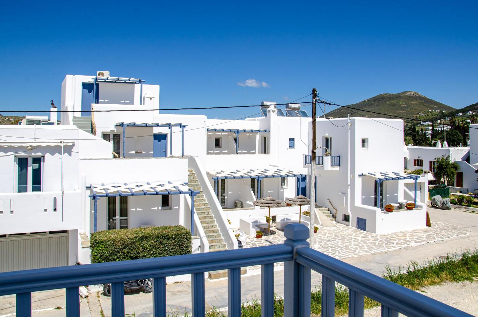 פארוס Hotel Livadia מראה חיצוני תמונה